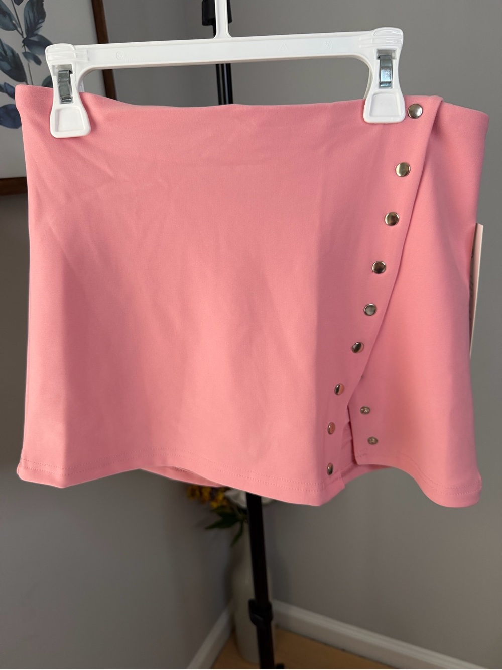 Women's Pink Snap-Front Mini Skirt/Skort